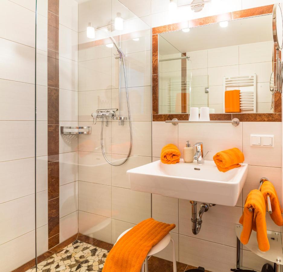 Alpen Appartements Oberlehengut ヴェルフェンヴェンク エクステリア 写真
